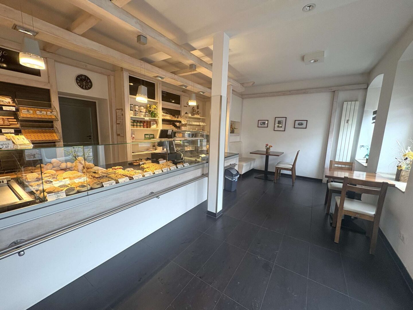 Ladenfläche Bäckerei