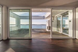 Terrasse mit Außenkamin