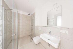 Bad mit Dusche